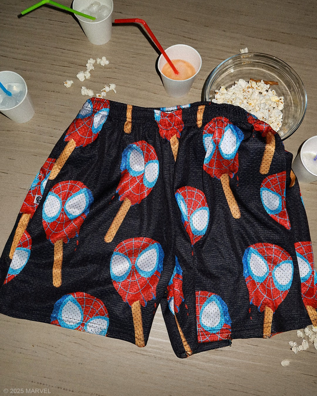 Araña Comic v6 Short Slim Fit